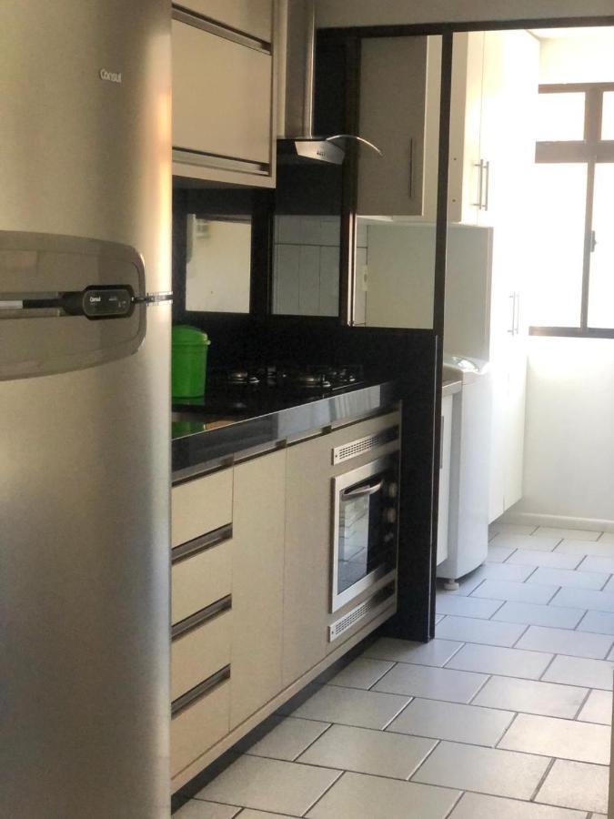 APARTAMENTO BOMBAS avenida principal Appartamento Bombinhas Esterno foto